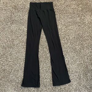 Brandy Melville Yoga Pants Women's One Size Black Flare Boot Stretch Athleisure